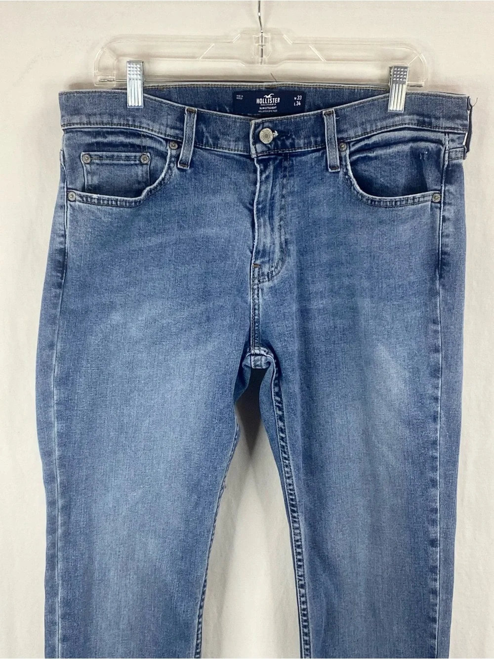 Hollister Men’s Slim Straight Epic Flex size 33X34 Jeans Medium Was Stretch